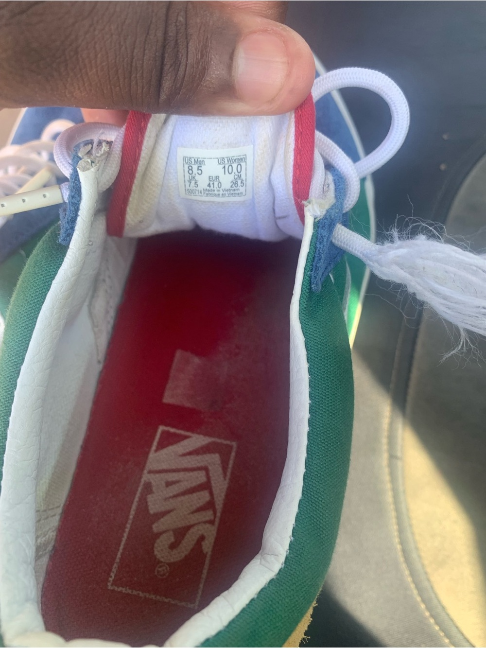 Vans Low Top Sneaker in Green, Red & White